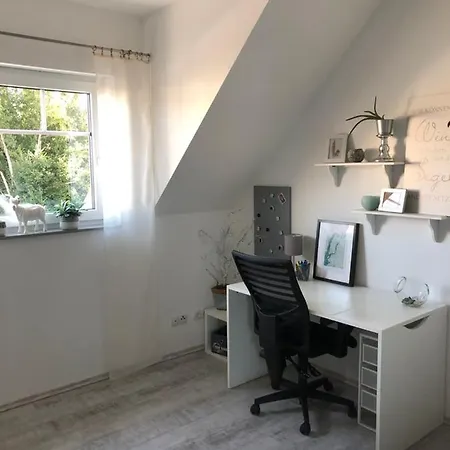 Homeflair Apartment *